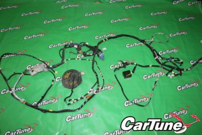 Лот: 10539065. Фото: 1. коса салона L toyota ipsum ACM26... Электрооборудование