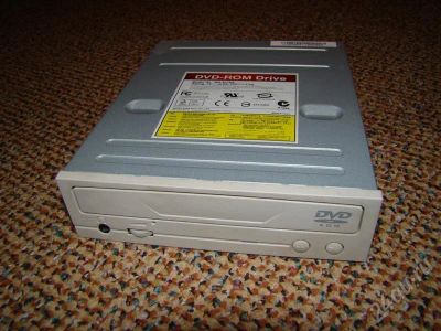 Лот: 361770. Фото: 1. DVD-ROM Microstar MS-8216S. Приводы CD, DVD, BR, FDD