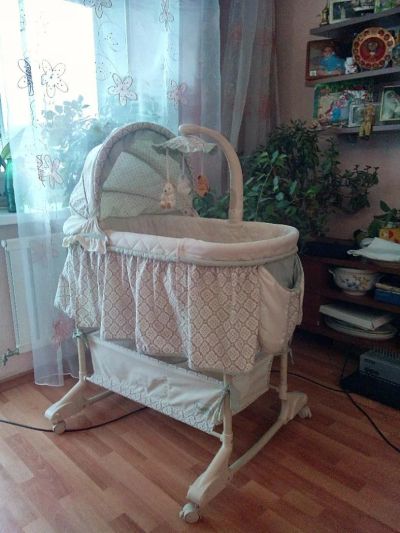 Лот: 6099505. Фото: 1. кроватка люлька simplicity. Детские кровати и кроватки
