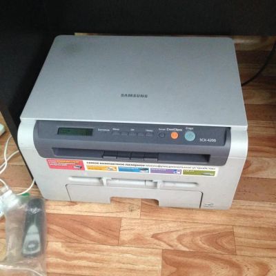 Лот: 6149709. Фото: 1. Продам МФУ Samsung SCX-4200. МФУ и копировальные аппараты