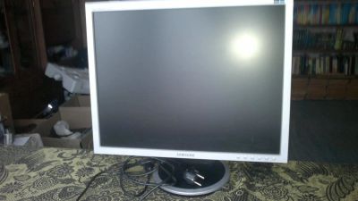 Лот: 11307514. Фото: 1. 20" монитор Samsung SyncMaster... ЖК-мониторы