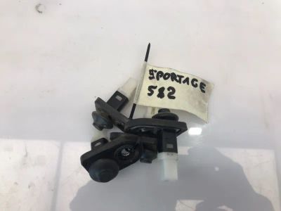 Лот: 21704933. Фото: 1. концевик двери Kia Sportage SL. Кузов