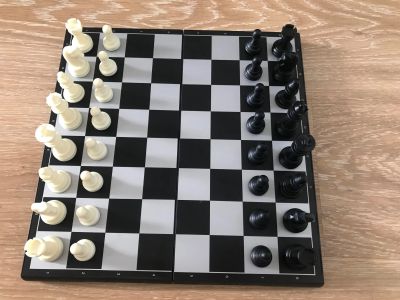 Лот: 19384712. Фото: 1. Шахматы, магнитная доска 31x31. Шахматы, шашки, нарды