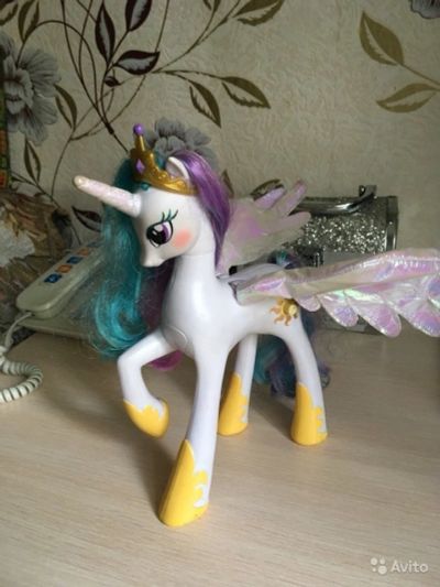 Лот: 11813651. Фото: 1. My little pony принцесса Селестия. Развивающие