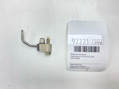 Лот: 23597171. Фото: 1. Форсунка масляная Mazda Demio... Двигатель и элементы двигателя