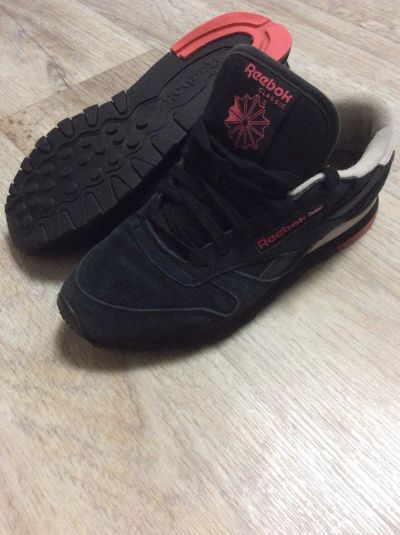 Лот: 10767387. Фото: 1. Кроссовки Reebok. Кеды, кроссовки, слипоны