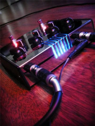 Лот: 4164185. Фото: 1. VOX Cooltron Bulldog Distortion. Гитарные эффекты и комбоусилители