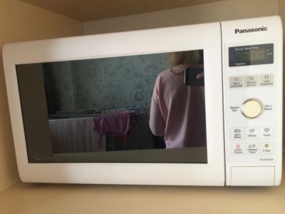 Лот: 6023967. Фото: 1. Микроволновка Panasonic. Микроволновки, мини-печи
