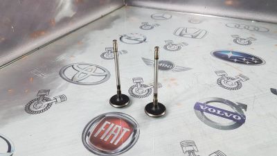 Лот: 23589051. Фото: 1. Клапан впускной Citroen C-Elysee... Двигатель и элементы двигателя