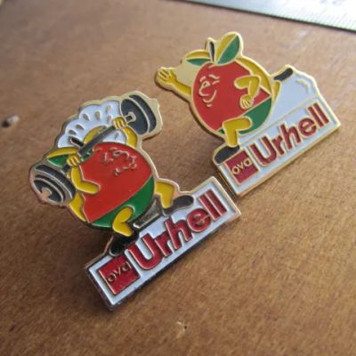 Лот: 17652721. Фото: 1. Значок OVA Urhell импорт Пиво... Сувенирные