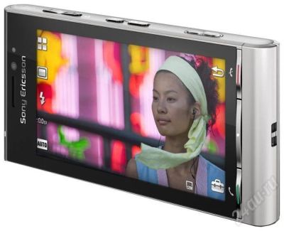 Лот: 613374. Фото: 1. Sony Ericsson u1i Statio. Кнопочные мобильные телефоны