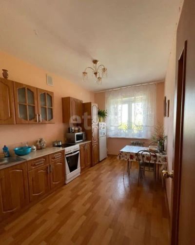 Лот: 21363612. Фото: 1. Продам 4-комн. кв. 65 кв.м. 11-й... Квартиры, студии