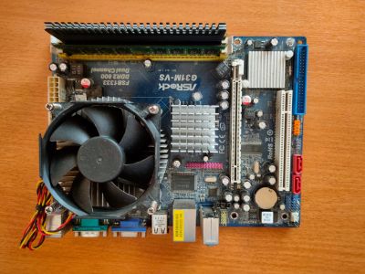 Лот: 17065522. Фото: 1. Материнская плата ASRock G31M-VS... Материнские платы
