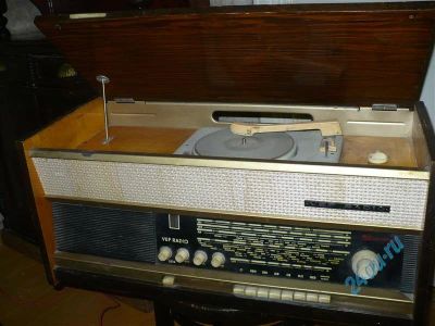 Лот: 714654. Фото: 1. продам радиолу VEF RADIO 196x... Предметы интерьера и быта