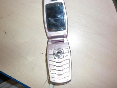 Лот: 7863460. Фото: 1. samsung sgh-e500,. Кнопочные мобильные телефоны