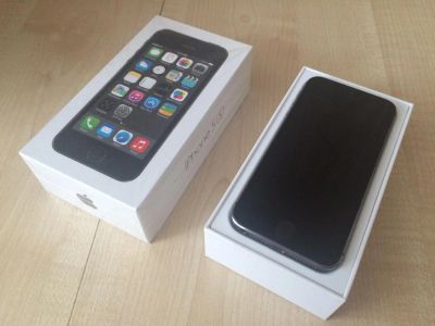 Лот: 6368555. Фото: 1. iPhone 5S 16GB Space Gray. Смартфоны