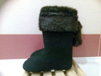 Лот: 8899108. Фото: 1. Кукморские валенки (женские). Угги, унты, валенки