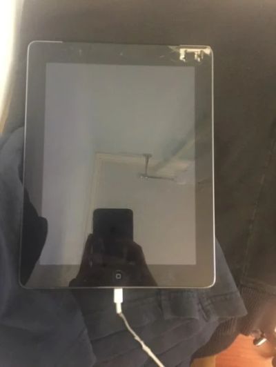Лот: 6701652. Фото: 1. Ipad 4 retina wifi + Cellular... Планшеты