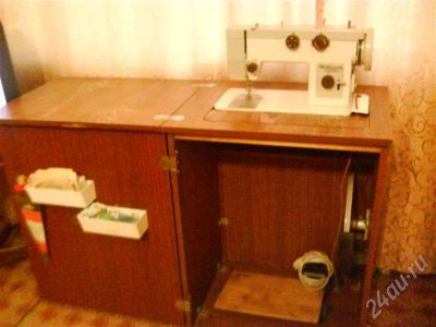 Лот: 635341. Фото: 1. продам швейную машину. Швейная, вязальная