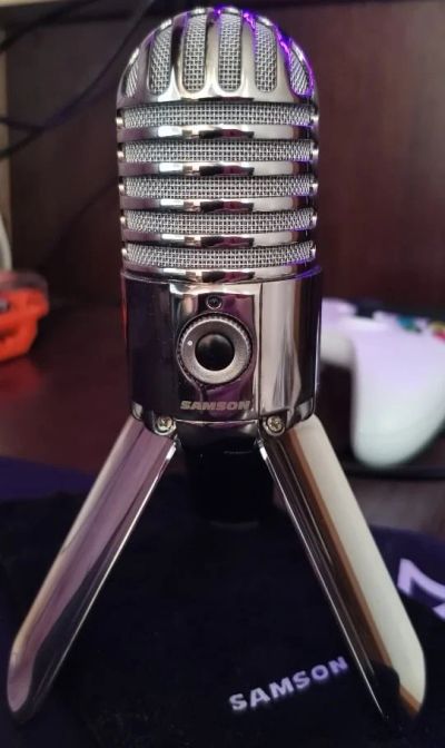 Лот: 17499460. Фото: 1. Микрофон Samson Meteor Mic USB. Студийные микрофоны, радиомикрофоны и радиосистемы
