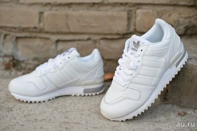 Лот: 8266806. Фото: 1. Кроссовки Adidas ZX 700. Кеды, кроссовки, слипоны