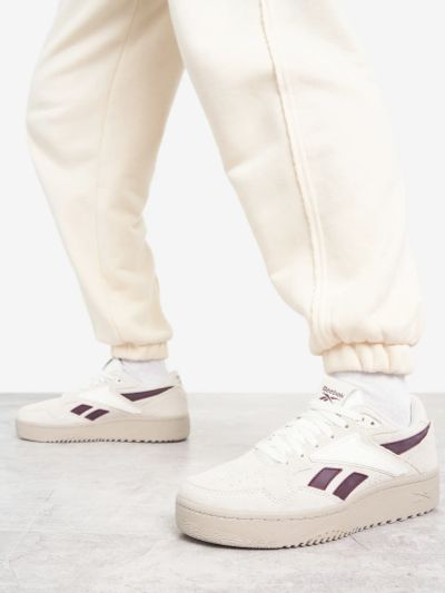 Лот: 25661289. Фото: 1. Кеды женские Reebok Atr Chill... Другое (одежда, обувь, галантерея)