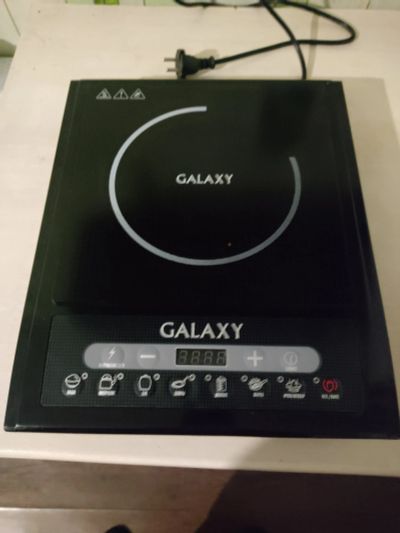 Лот: 19677037. Фото: 1. Индукционная плитка Galaxy GL3053. Плиты, духовые шкафы, варочные поверхности