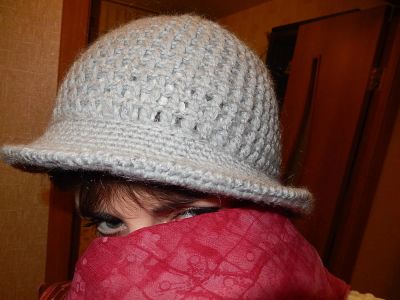 Лот: 7104552. Фото: 1. Мохеровая шляпка-шапка, тепленькая... Головные уборы