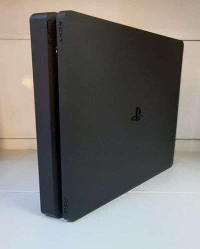 Лот: 21383397. Фото: 1. Sony PS4 Slim CUH2108A версия... Игровые приставки, консоли