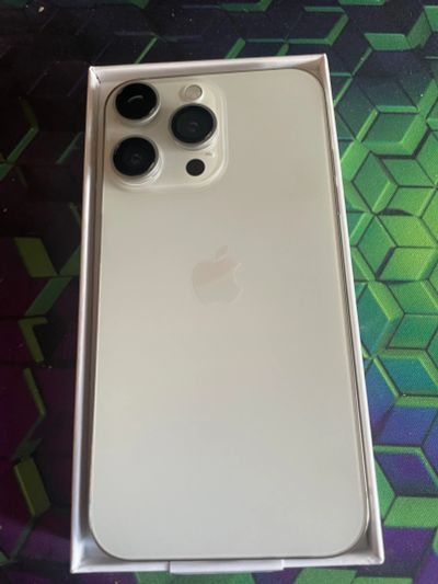 Лот: 24011978. Фото: 1. iPhone XR в корпусе 15PRO. Смартфоны
