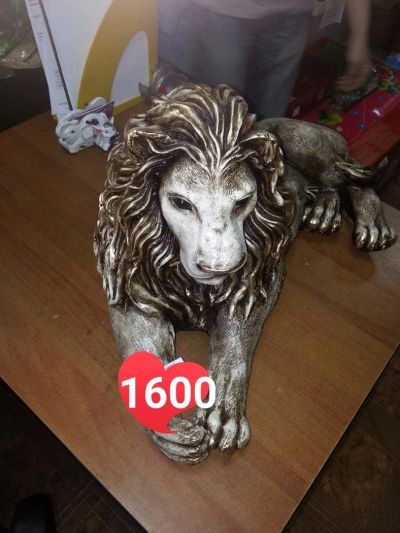 Лот: 9234202. Фото: 1. Статуэтка огромный лев!. Всё для ландшафта