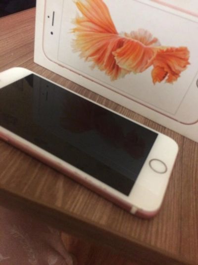Лот: 9618276. Фото: 1. Apple iPhone 6s 64gb rose gold... Смартфоны