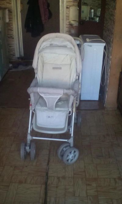 Лот: 9888122. Фото: 1. продам коляску Geoby. Коляски