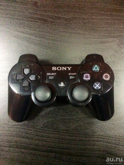 Лот: 9227429. Фото: 1. Оригинальный джойстик на PS3. Аксессуары для игровых приставок, консолей, геймпады