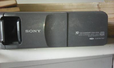 Лот: 12054878. Фото: 1. CD Чейнджер Sony CDX-636 на 10... Чейнджеры