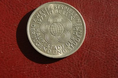 Лот: 24560061. Фото: 1. 10 марок 1973 международный фестиваль... Европа
