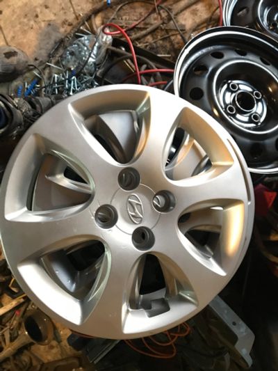 Лот: 15751033. Фото: 1. Колпак hyundai solaris. Колпаки