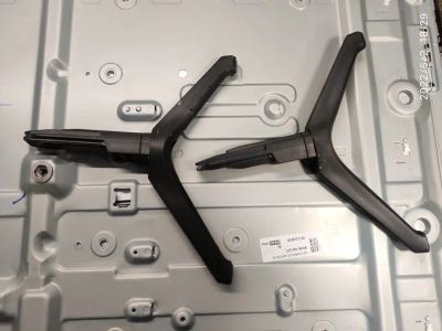 Лот: 19117884. Фото: 1. ножки tv Samsung UE43TU7170U. Кронштейны, стойки, подставки
