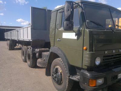 Лот: 4687534. Фото: 1. продам камаз седельный тягач+полуприцеп. Грузовики, автобусы, спецтехника