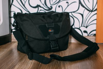 Лот: 6969198. Фото: 1. Сумка Lowepro Stealth Reporter. Чехлы, сумки, ремешки