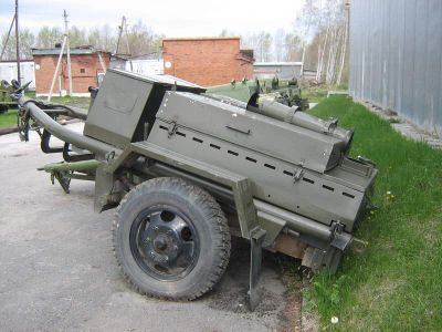 Лот: 4141127. Фото: 1. Полевая кухня КП-130. Военная техника, документация