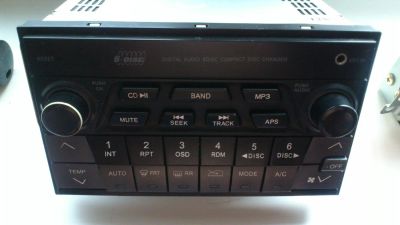 Лот: 4414982. Фото: 1. Монитор / магнитола CD MP3 / блок... Автомагнитолы