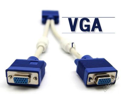 Лот: 5593110. Фото: 1. VGA сплиттер/разветвитель. Позволяет... Шлейфы, кабели, переходники
