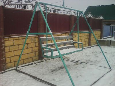 Лот: 10647176. Фото: 1. Продам качелю б/у с 1 рубля!!!. Мебель для сада, дачи