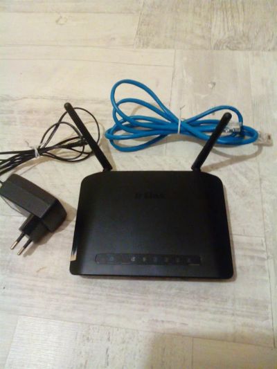 Лот: 3244166. Фото: 1. WiFi роутер. WiFi, Bluetooth адаптеры