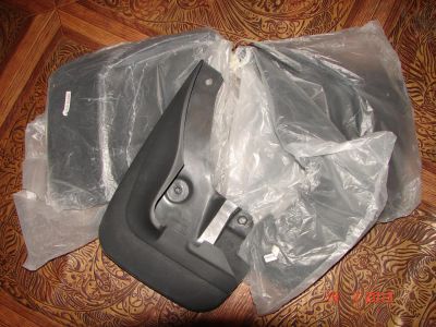 Лот: 2266788. Фото: 1. Брызговики Subaru Forester 1997-2002г. Кузов