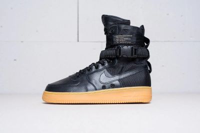 Лот: 11618033. Фото: 1. Кроссовки Nike Special Forces... Кеды, кроссовки, слипоны