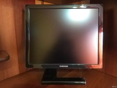 Лот: 13679527. Фото: 1. Монитор Samsung SyncMaster 971P. ЖК-мониторы