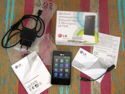 Лот: 9989350. Фото: 1. LG T370 Dual Sim Black. Кнопочные мобильные телефоны