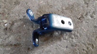 Лот: 21420771. Фото: 1. Петля двери верхняя Toyota Funcargo... Двигатель и элементы двигателя